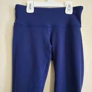 Lululemon Reversible Blue Capri Legging